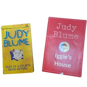 Set Of 2 JUDY BLUME BOOKS Iggys House / Tales Of A Fourth Grade Nothing